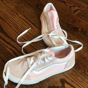 Girls Pink VANS